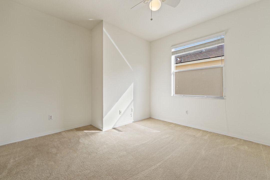 For Sale: $294,000 (3 beds, 2 baths, 1741 Square Feet)