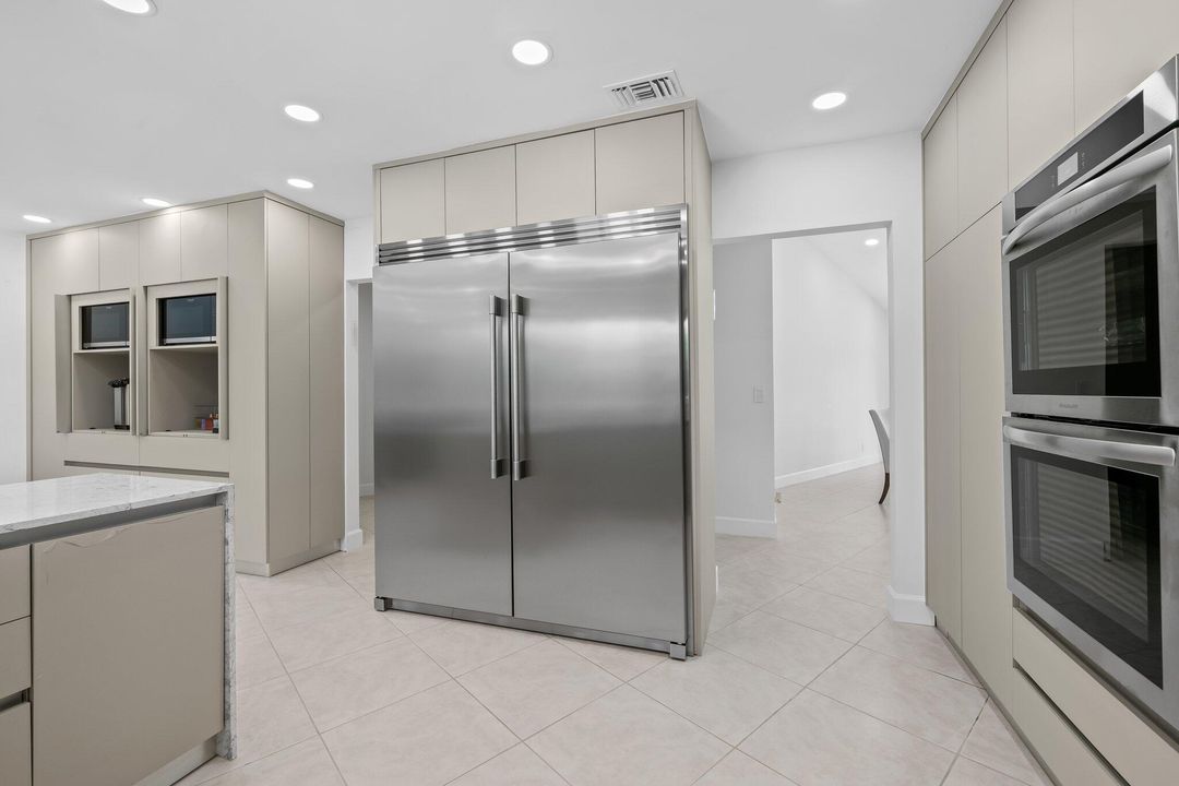 For Sale: $1,770,000 (5 beds, 4 baths, 3387 Square Feet)