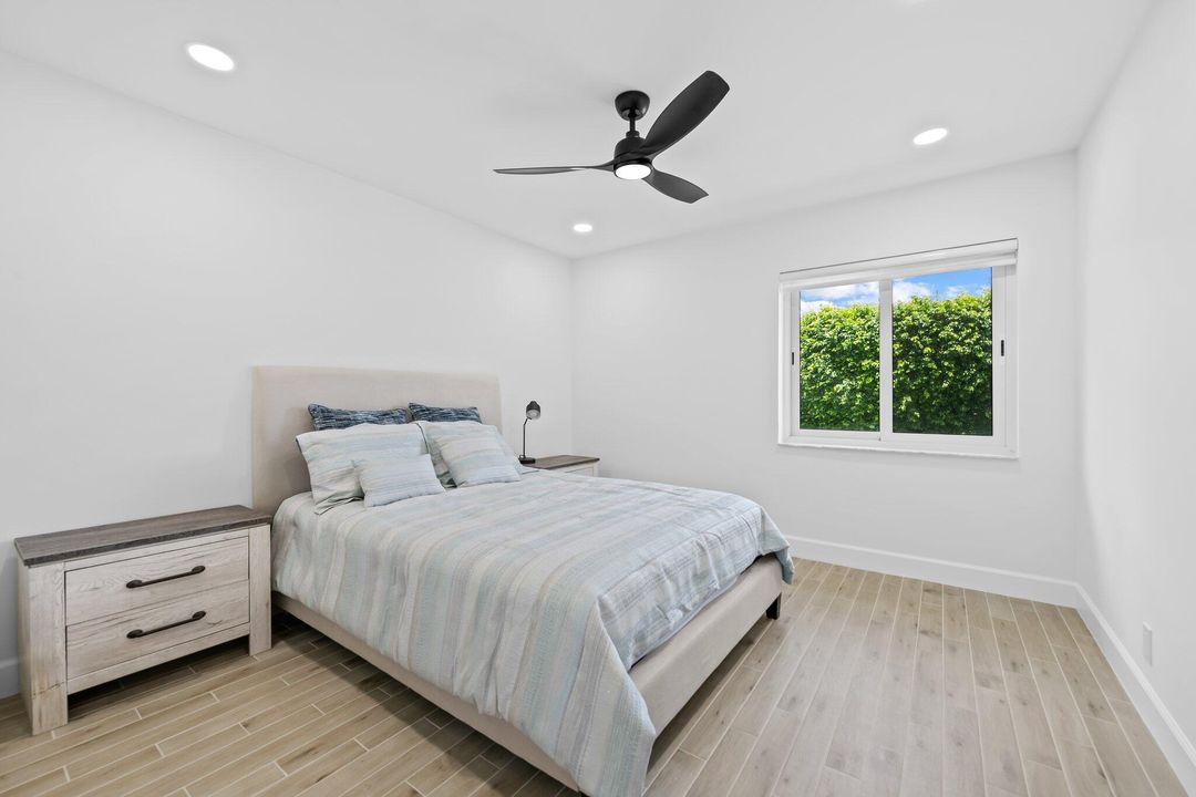 For Sale: $1,770,000 (5 beds, 4 baths, 3387 Square Feet)