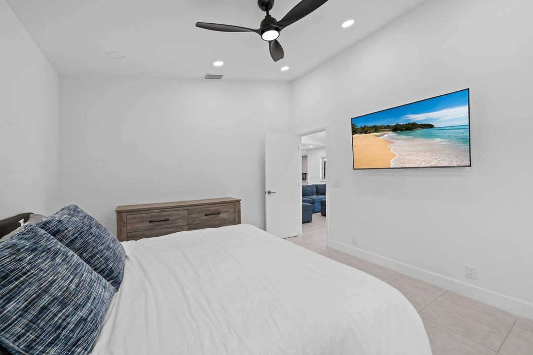 For Sale: $1,770,000 (5 beds, 4 baths, 3387 Square Feet)