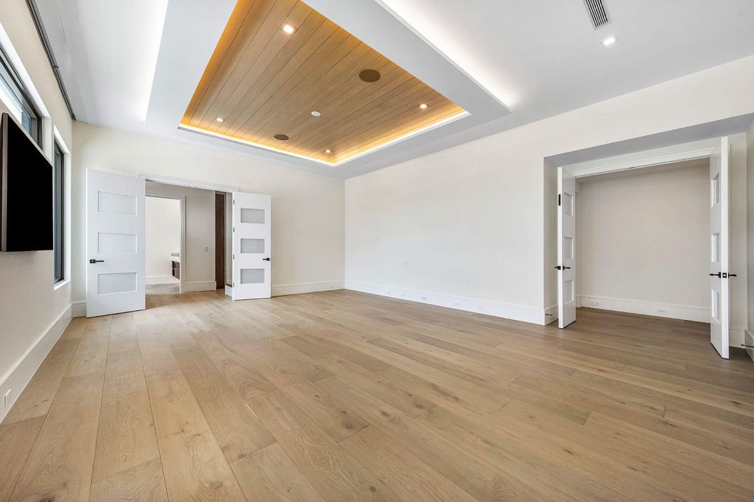 For Sale: $22,000,000 (6 beds, 7 baths, 10171 Square Feet)