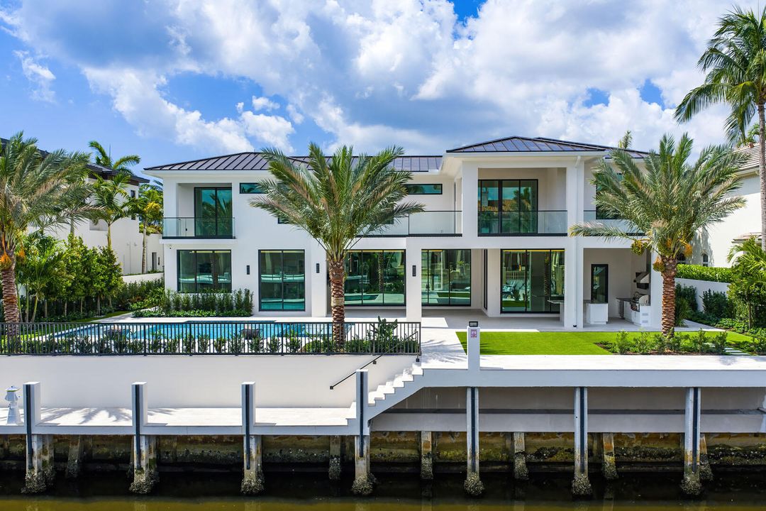 For Sale: $22,000,000 (6 beds, 7 baths, 10171 Square Feet)