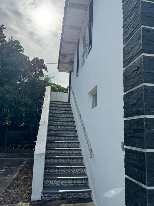 For Rent: $4,448 (1 beds, 1 baths, 561 Square Feet)