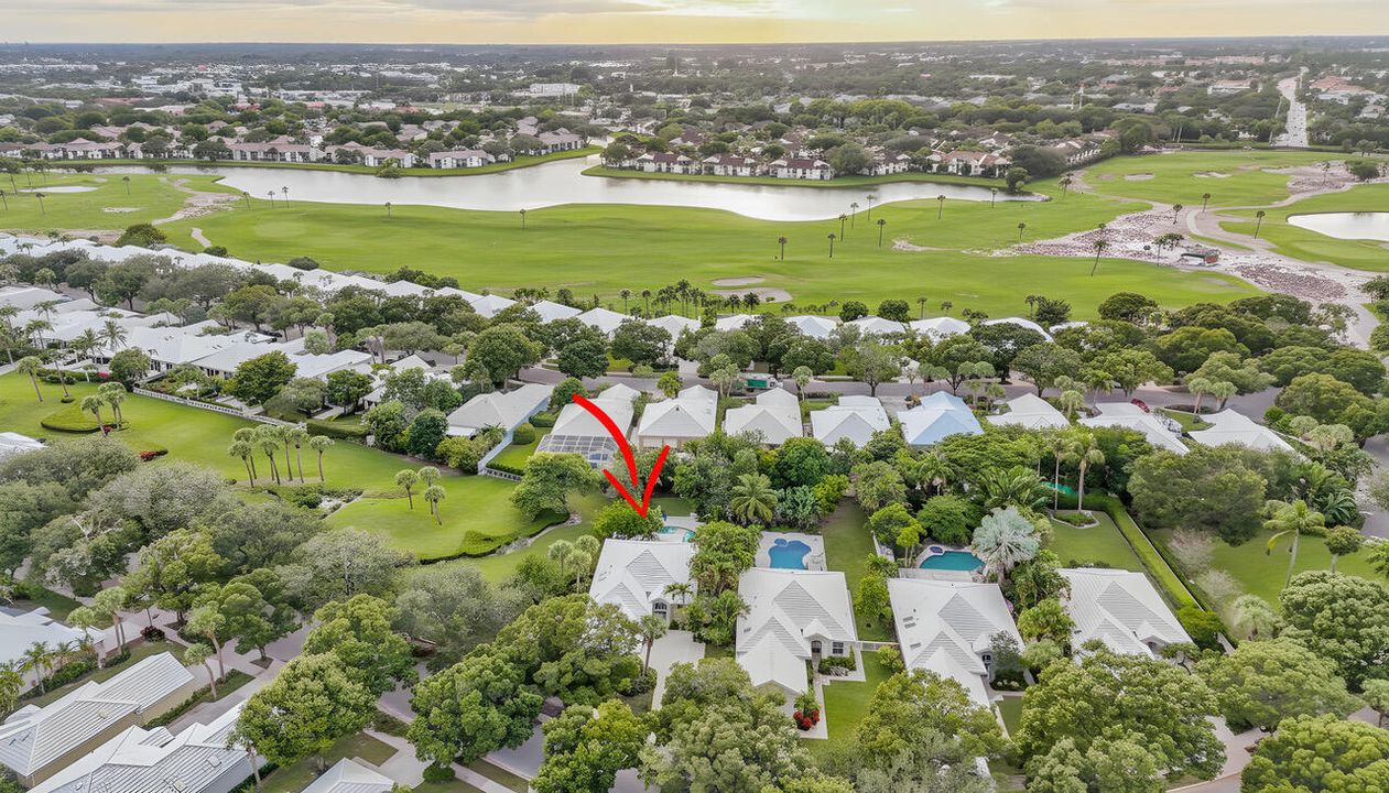 For Sale: $769,000 (3 beds, 2 baths, 1974 Square Feet)