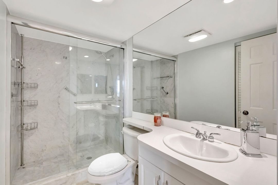 For Rent: $13,000 (3 beds, 2 baths, 2100 Square Feet)