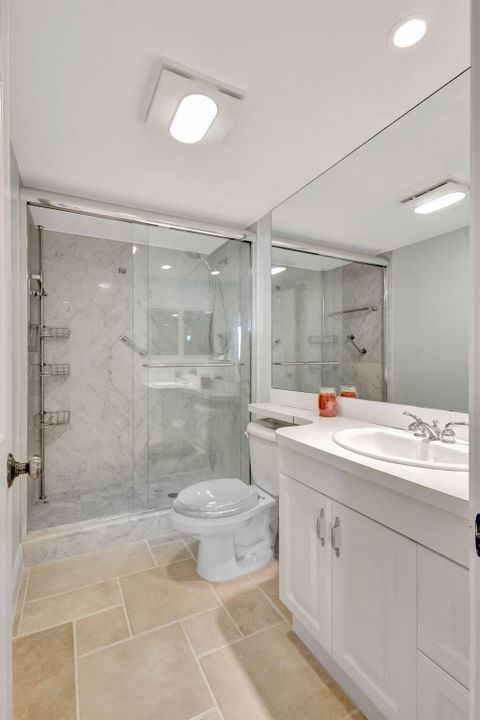 For Rent: $13,000 (3 beds, 2 baths, 2100 Square Feet)