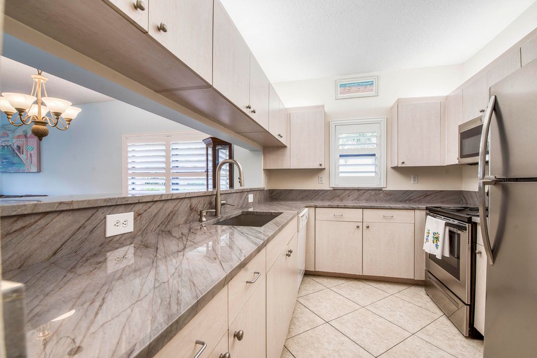 For Sale: $449,000 (3 beds, 2 baths, 1446 Square Feet)
