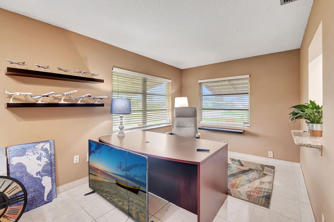 В аренду: $2,500 (2 спален, 2 ванн, 1512 Квадратных фут)