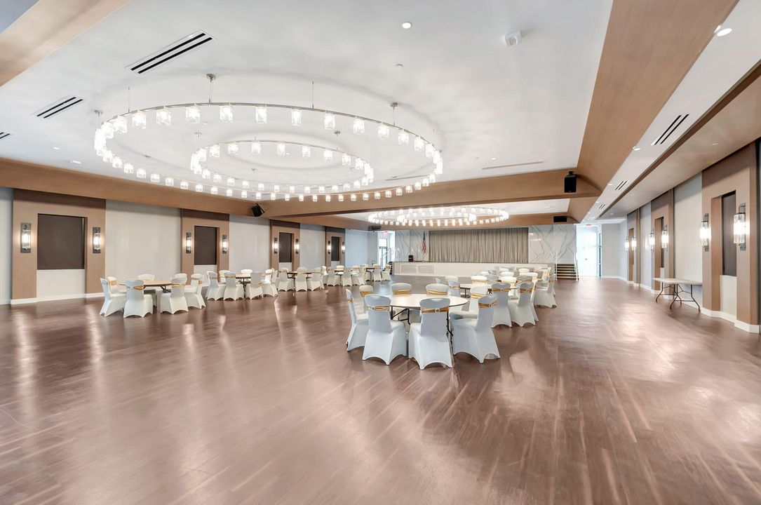 В аренду: $2,500 (2 спален, 2 ванн, 1512 Квадратных фут)