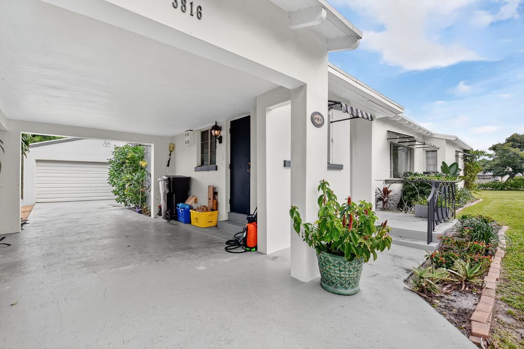 En Venta: $674,900 (2 camas, 1 baños, 1406 Pies cuadrados)