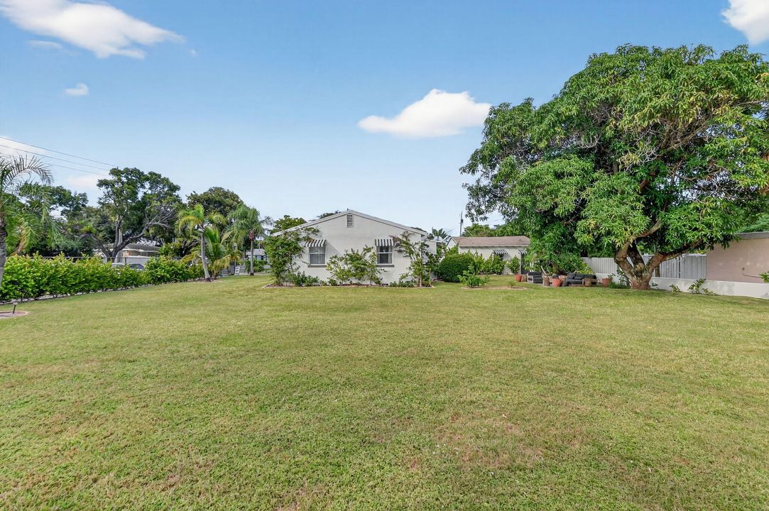 En Venta: $674,900 (2 camas, 1 baños, 1406 Pies cuadrados)