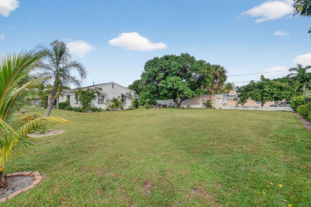 En Venta: $674,900 (2 camas, 1 baños, 1406 Pies cuadrados)