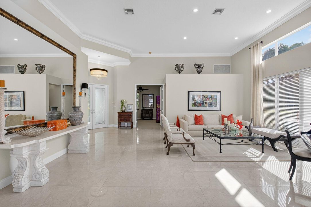 Activo con contrato: $1,695,000 (3 camas, 4 baños, 2880 Pies cuadrados)