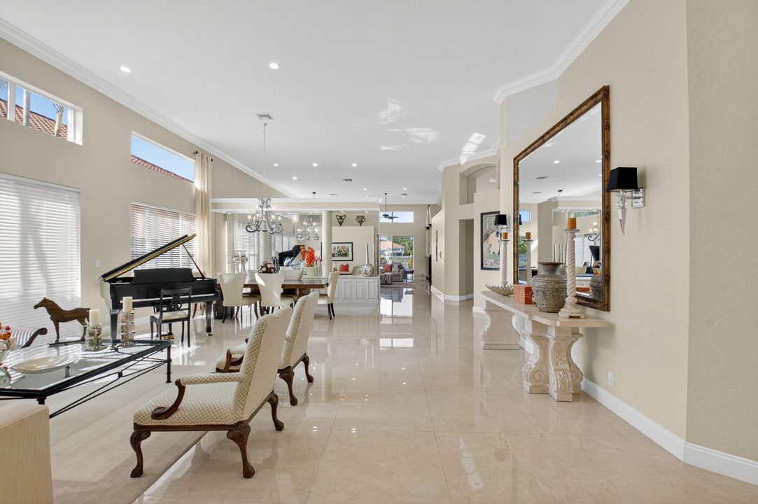 Activo con contrato: $1,695,000 (3 camas, 4 baños, 2880 Pies cuadrados)