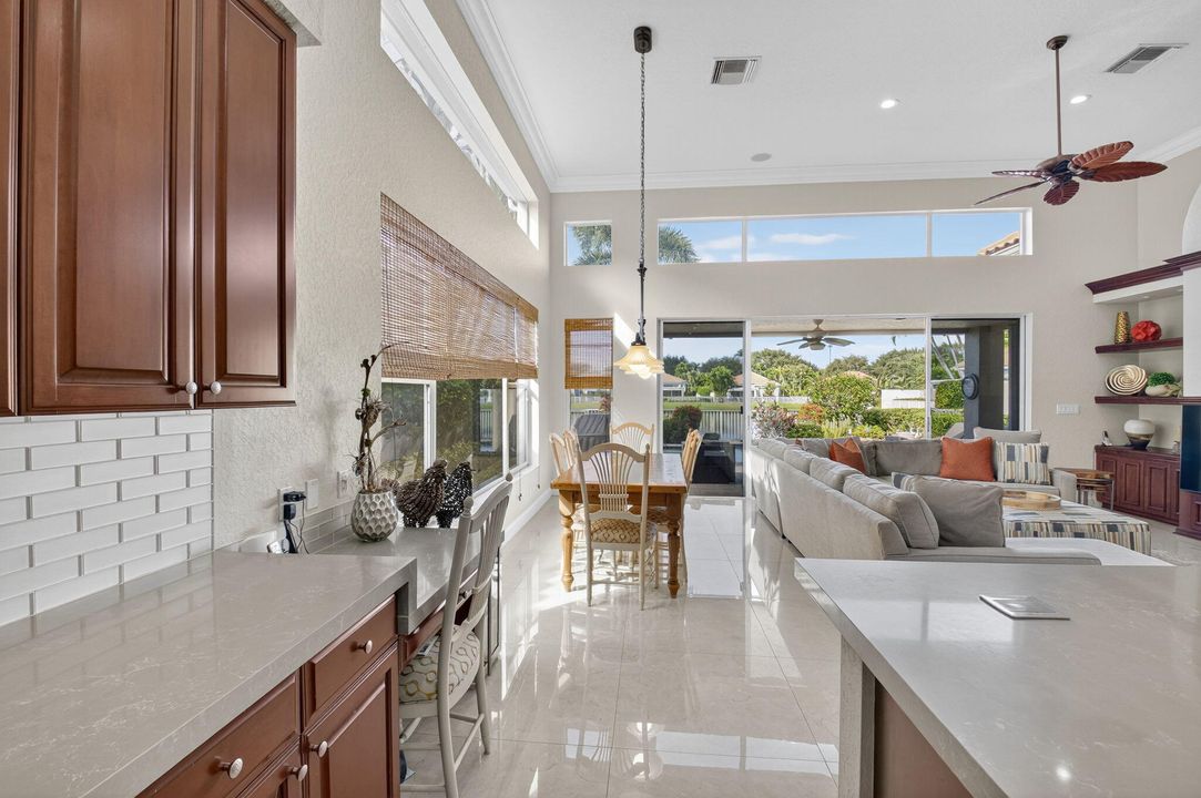 Activo con contrato: $1,695,000 (3 camas, 4 baños, 2880 Pies cuadrados)