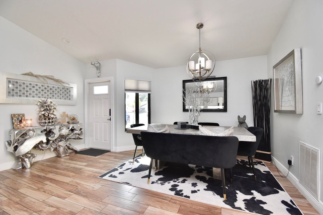 Active With Contract: $569,000 (3 beds, 2 baths, 1479 Square Feet)