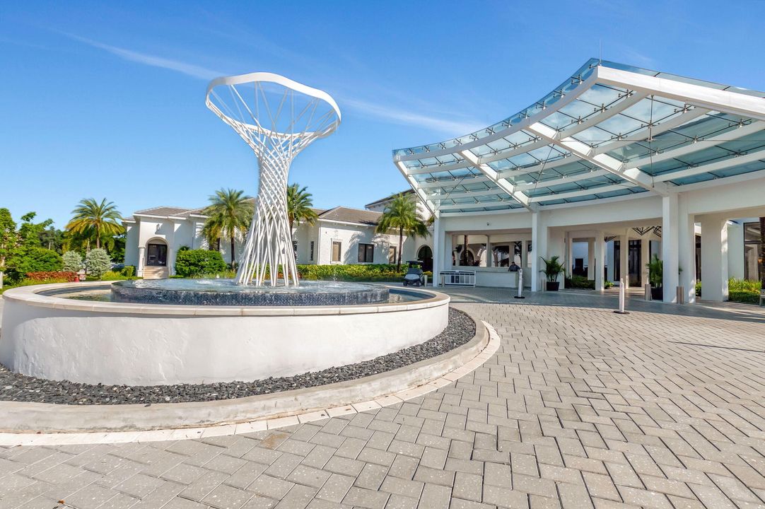 Activo con contrato: $1,695,000 (3 camas, 4 baños, 2880 Pies cuadrados)