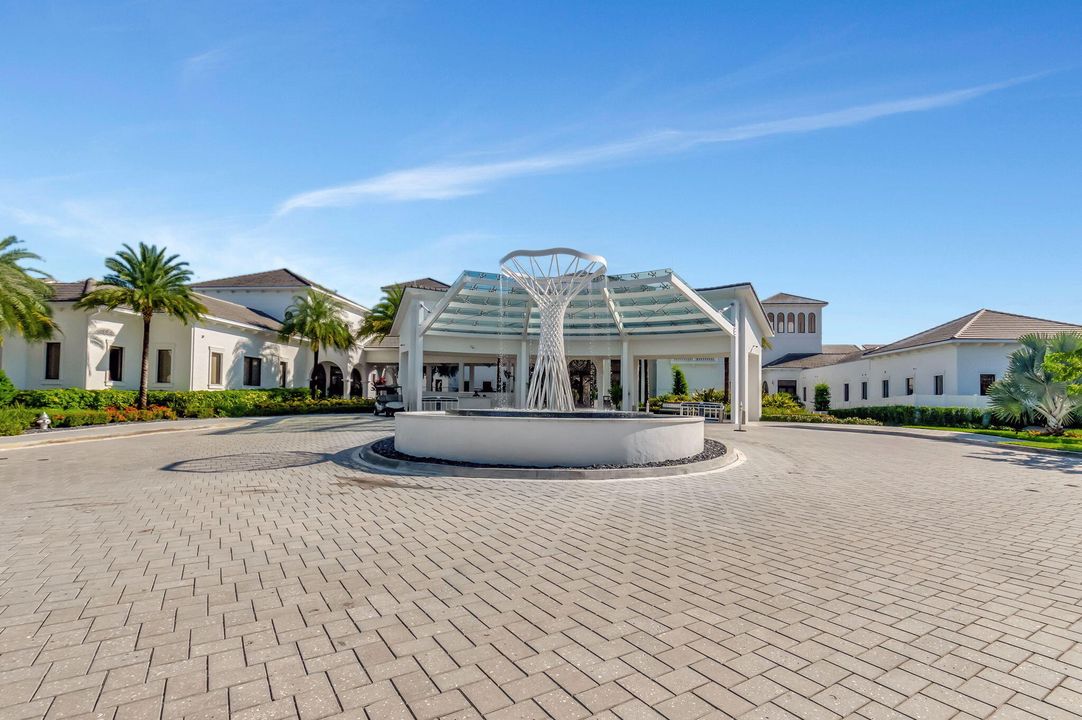 Activo con contrato: $1,695,000 (3 camas, 4 baños, 2880 Pies cuadrados)