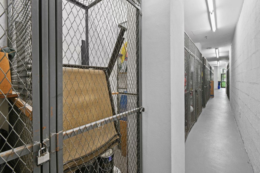 Под контрактом: $1,150,000 (2 спален, 2 ванн, 1435 Квадратных фут)