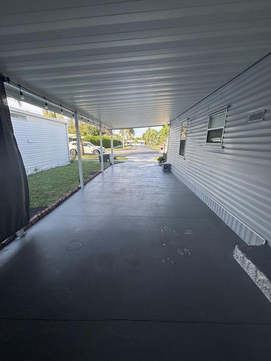 For Sale: $215,000 (3 beds, 2 baths, 1280 Square Feet)