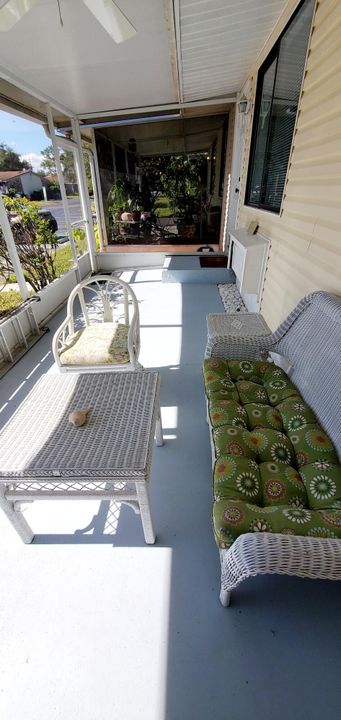 Под контрактом: $135,000 (1 спален, 1 ванн, 550 Квадратных фут)