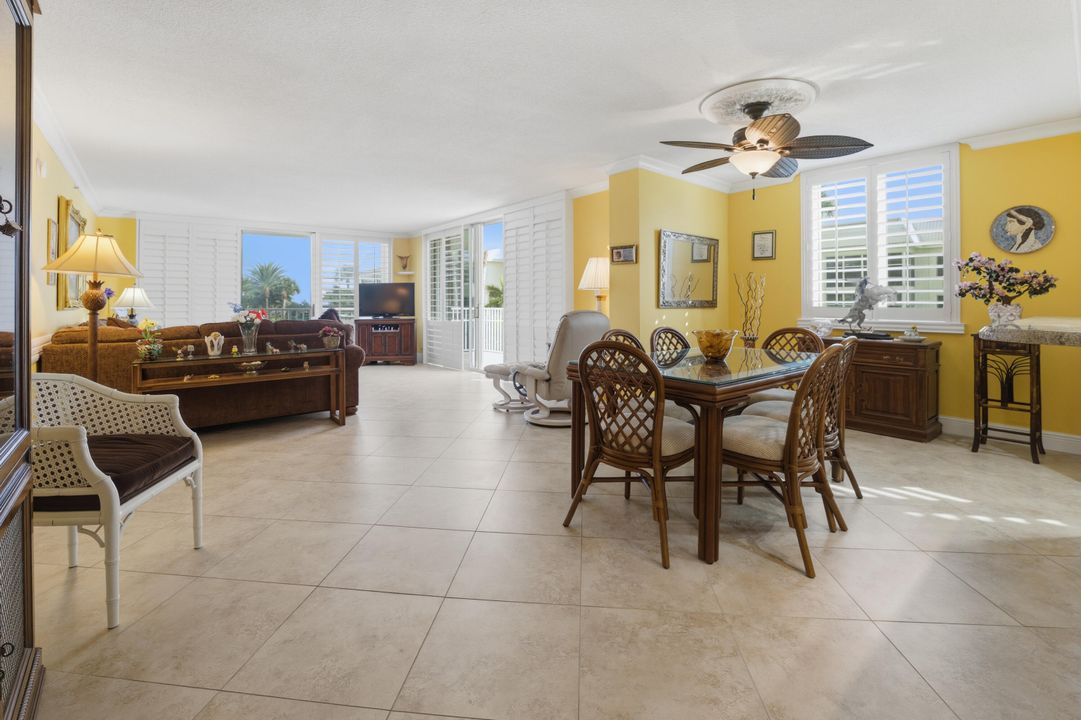 For Sale: $1,600,000 (2 beds, 2 baths, 1600 Square Feet)