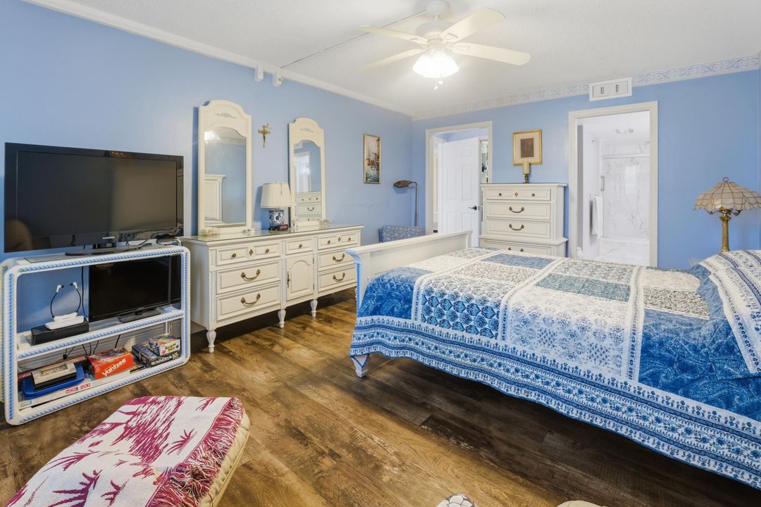 For Sale: $1,600,000 (2 beds, 2 baths, 1600 Square Feet)