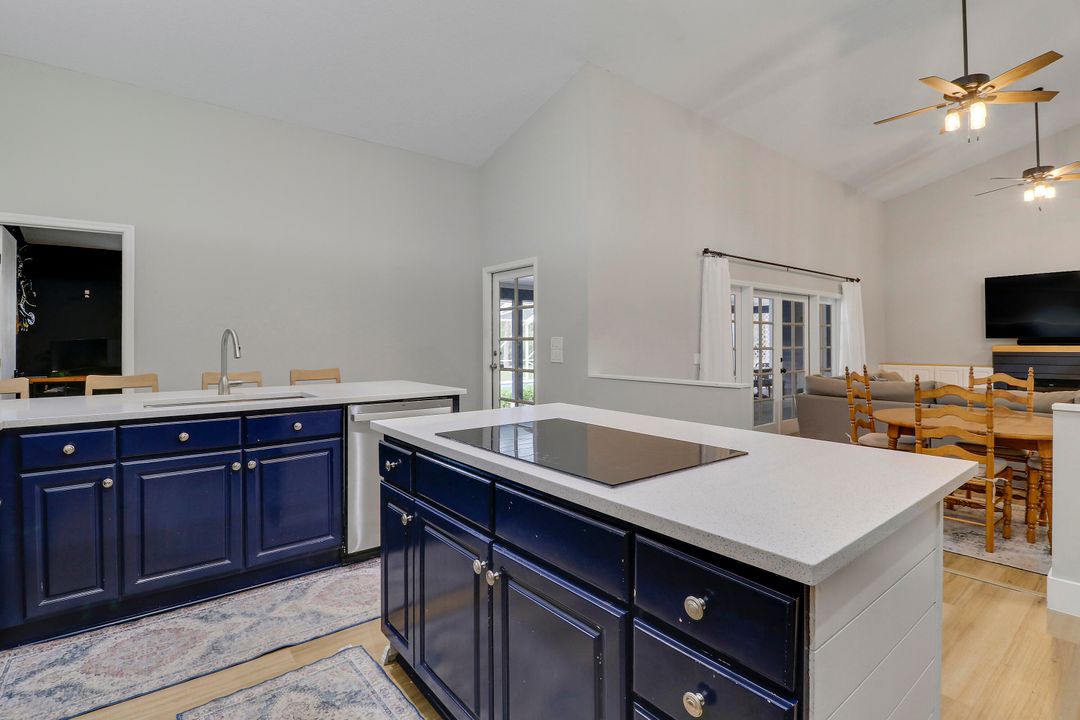 For Sale: $1,050,000 (4 beds, 3 baths, 2486 Square Feet)