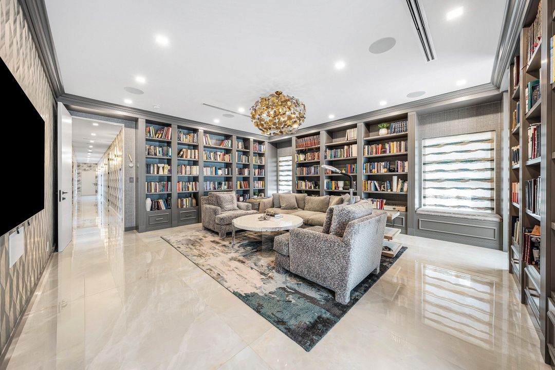 For Sale: $5,990,000 (5 beds, 6 baths, 5990 Square Feet)