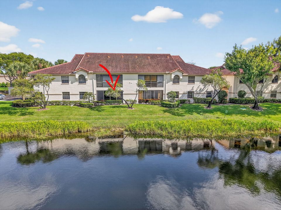 For Sale: $275,000 (3 beds, 2 baths, 1657 Square Feet)