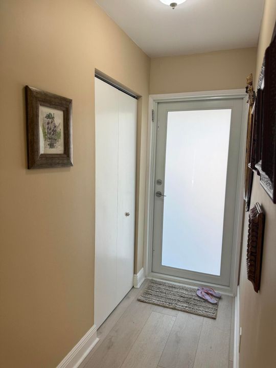 En Venta: $297,900 (2 camas, 2 baños, 1148 Pies cuadrados)