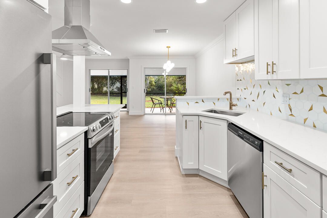 待售: $314,900 (2 贝兹, 2 浴室, 1279 平方英尺)