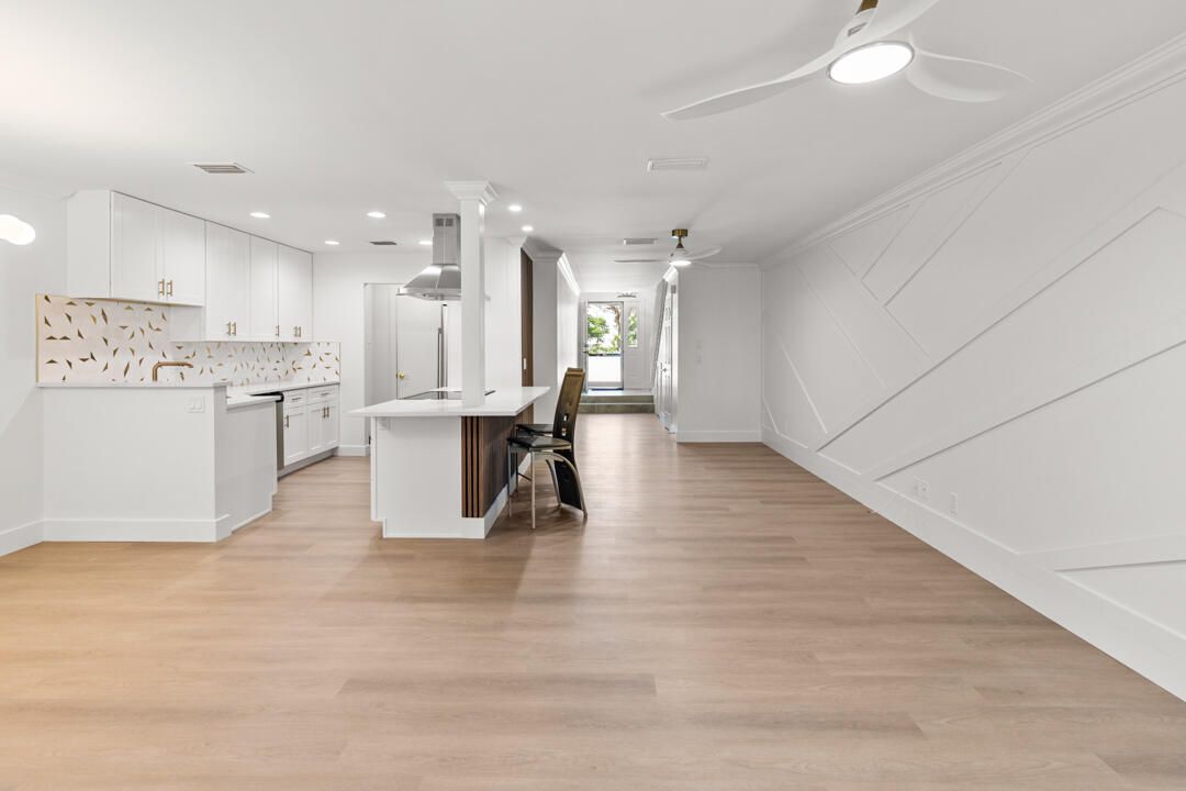 待售: $314,900 (2 贝兹, 2 浴室, 1279 平方英尺)