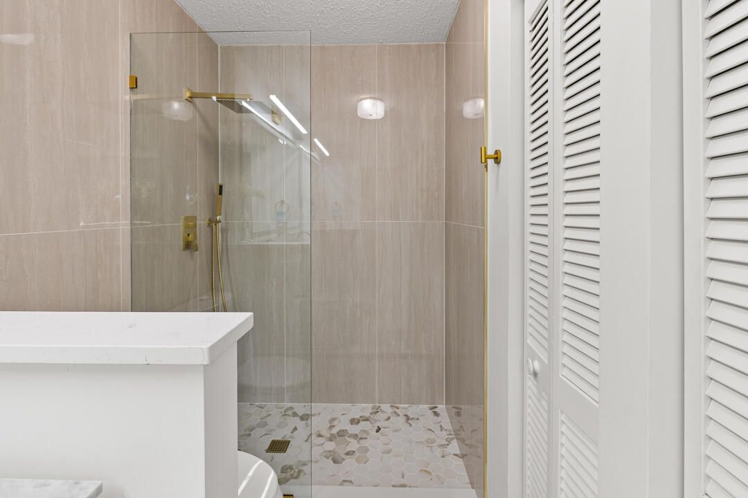 待售: $314,900 (2 贝兹, 2 浴室, 1279 平方英尺)