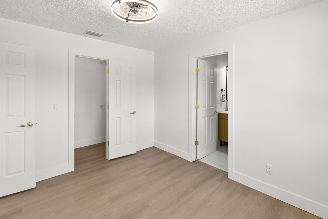 待售: $314,900 (2 贝兹, 2 浴室, 1279 平方英尺)