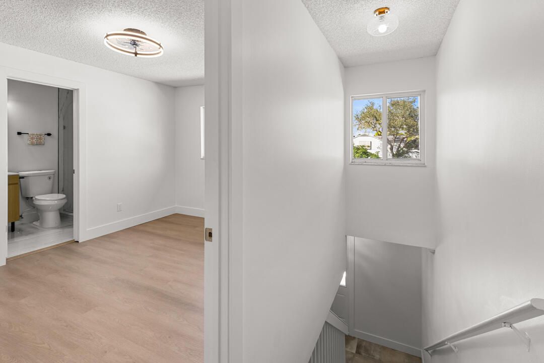 待售: $314,900 (2 贝兹, 2 浴室, 1279 平方英尺)