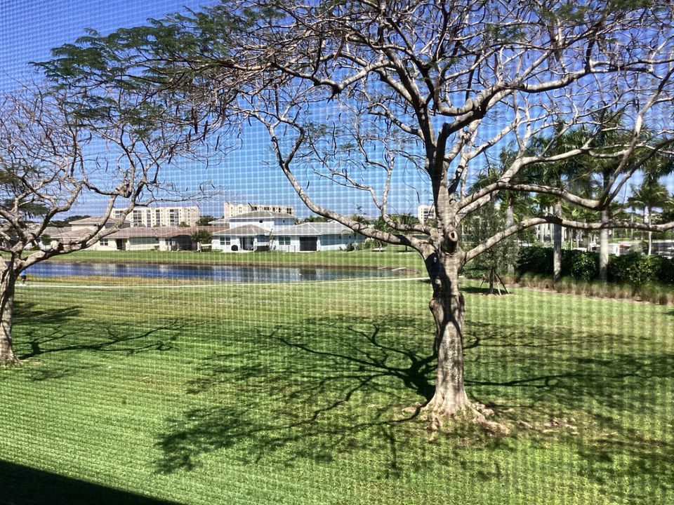 En Venta: $215,000 (2 camas, 2 baños, 1044 Pies cuadrados)