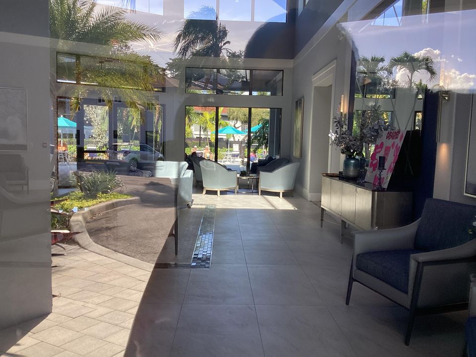 En Venta: $215,000 (2 camas, 2 baños, 1044 Pies cuadrados)