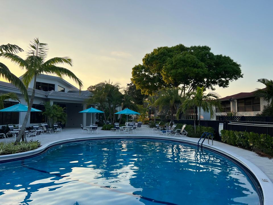 En Venta: $215,000 (2 camas, 2 baños, 1044 Pies cuadrados)