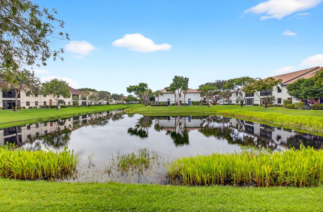 For Sale: $275,000 (3 beds, 2 baths, 1657 Square Feet)