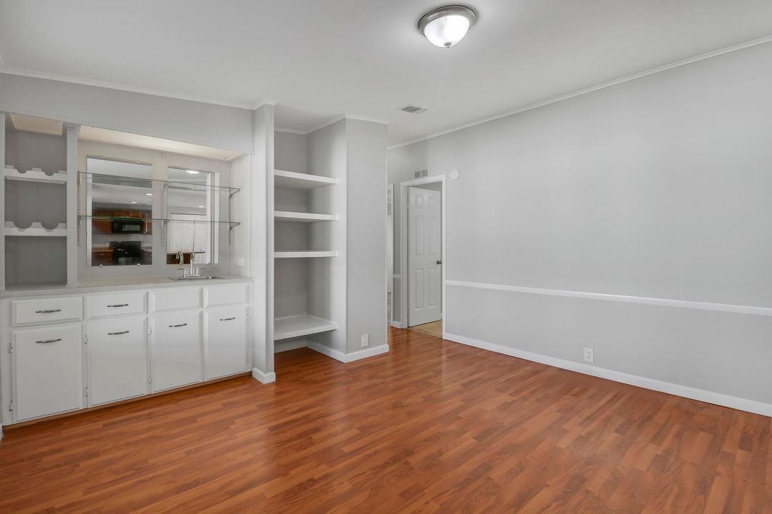 待售: $269,000 (3 贝兹, 2 浴室, 1531 平方英尺)