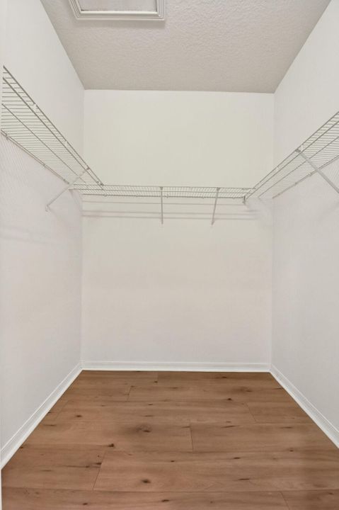 En Renta: $3,800 (2 camas, 2 baños, 2343 Pies cuadrados)