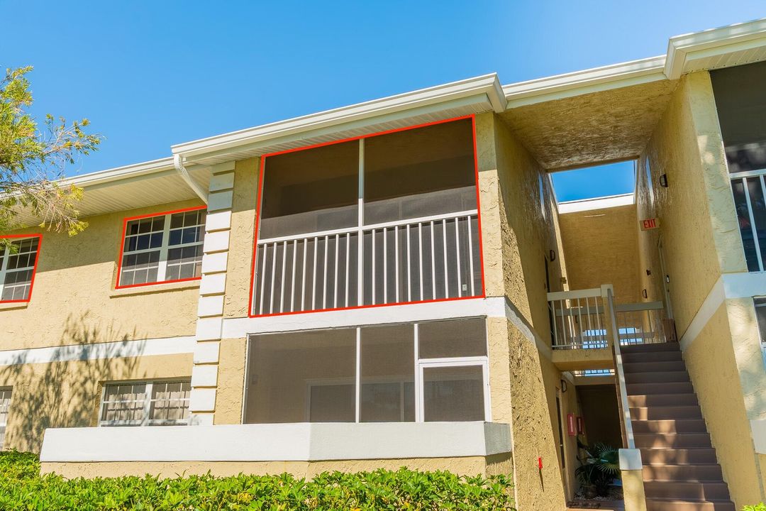 For Sale: $174,000 (2 beds, 2 baths, 886 Square Feet)