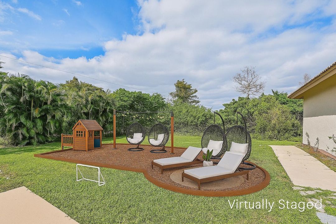 For Sale: $1,189,000 (4 beds, 2 baths, 2500 Square Feet)