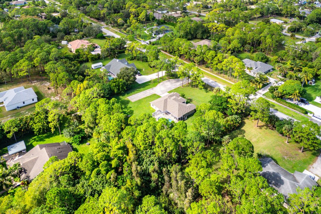 合同活跃: $784,999 (3 贝兹, 2 浴室, 2353 平方英尺)