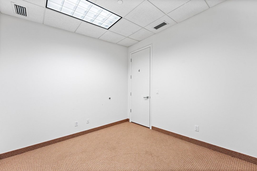 For Sale: $3,400 (0 beds, 0 baths, 52820 Square Feet)