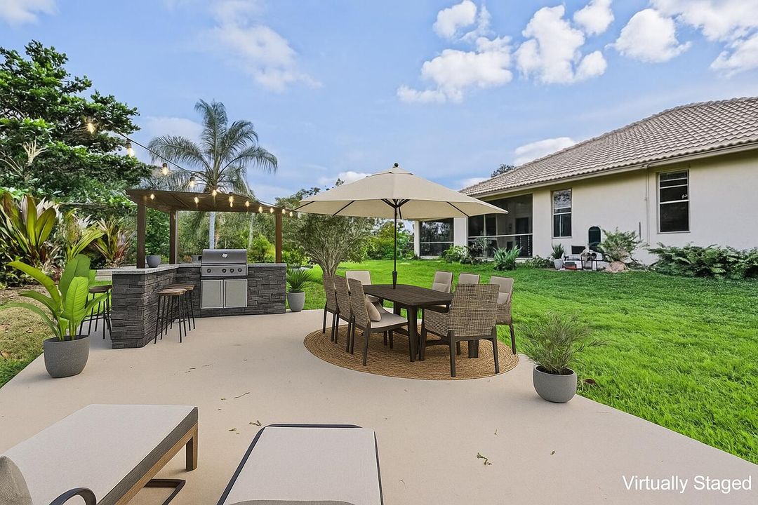 For Sale: $1,189,000 (4 beds, 2 baths, 2500 Square Feet)