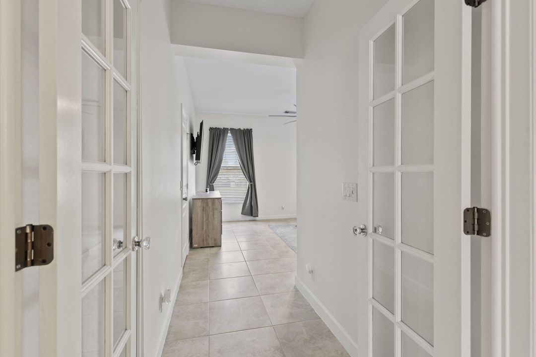 На продажу: $339,000 (3 спален, 2 ванн, 2028 Квадратных фут)