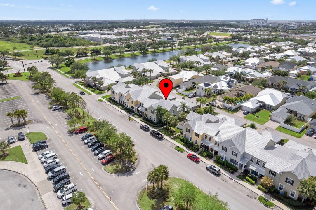 На продажу: $339,000 (3 спален, 2 ванн, 2028 Квадратных фут)