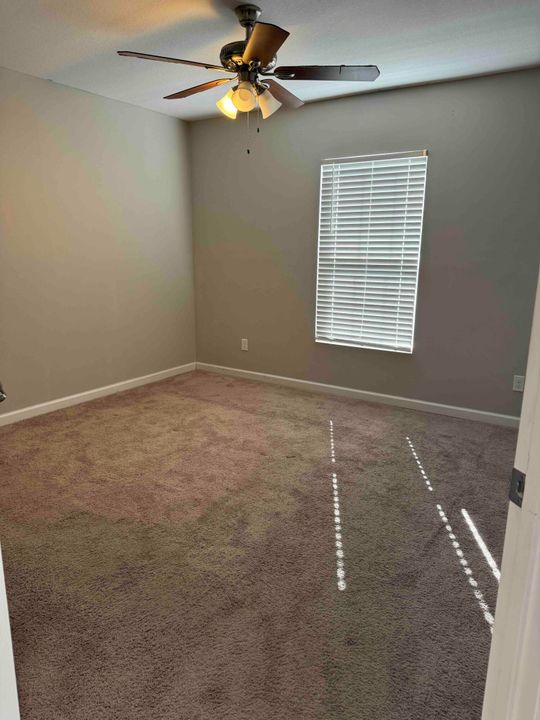 For Rent: $2,700 (4 beds, 2 baths, 1833 Square Feet)